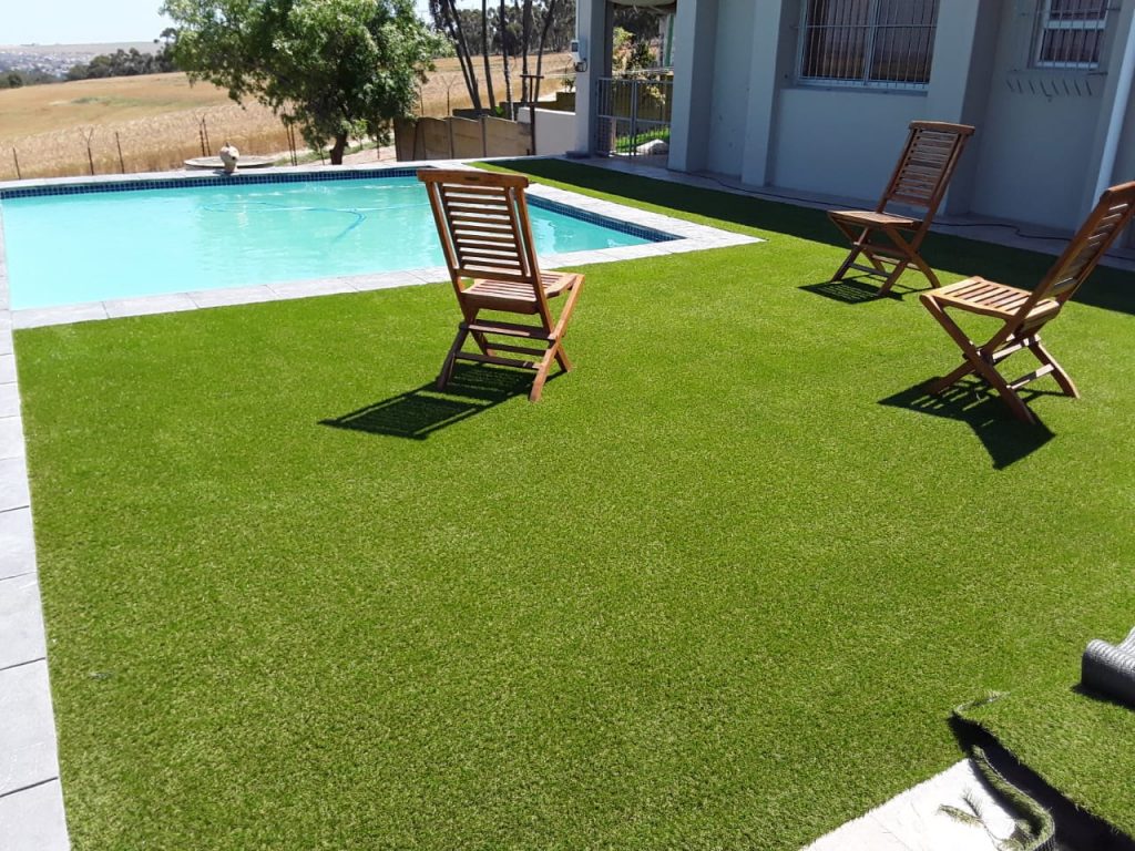 artificialgrassaroundpoolareaproject_AFTER SimpleGrassTurf.co.za